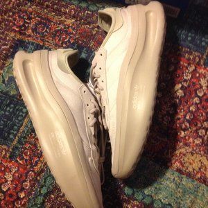 Adidas Men's Adifom TRXN Beige Sneakers - 11.5 - New in Box